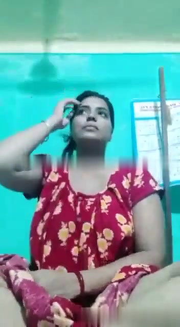 Huge boobs married bhabhi