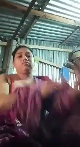 Village Bhabi Showing