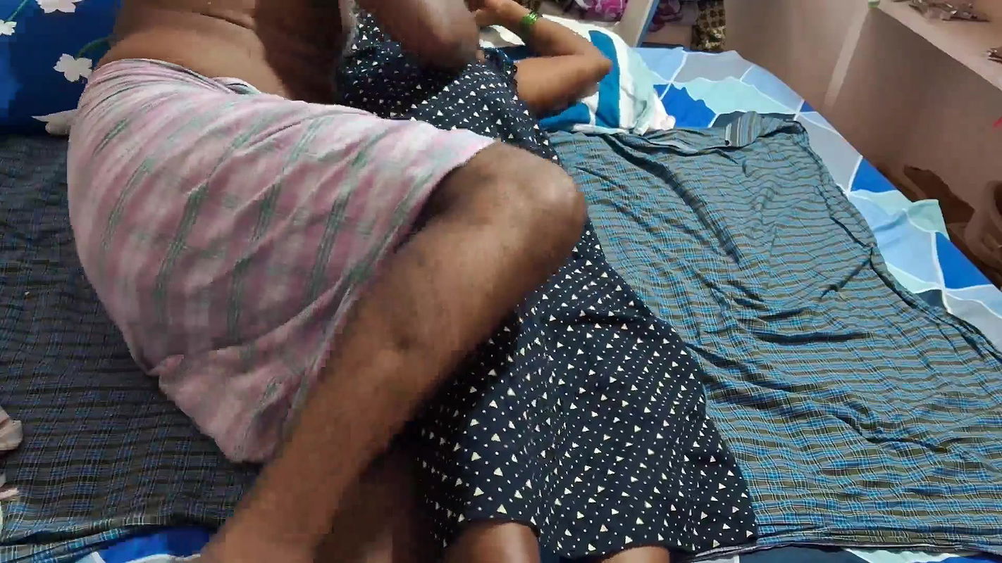 desi mallu aunty sexy