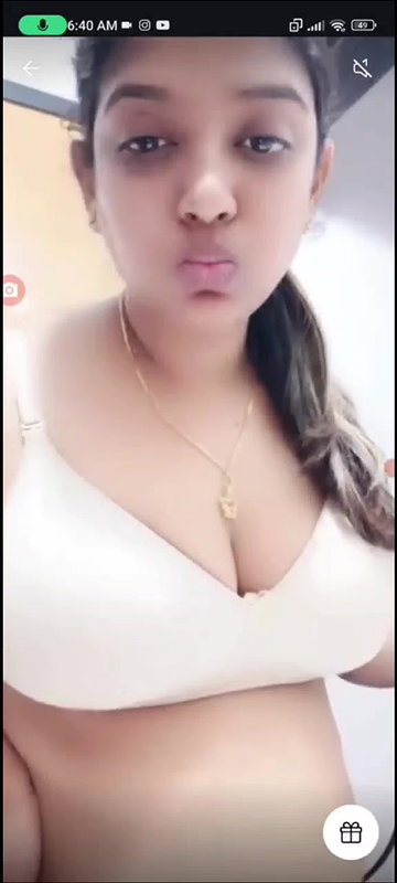 Anu pulling her pants down on tango live