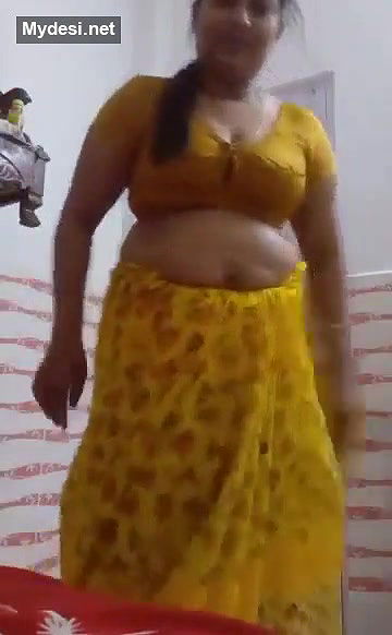 Desi village aunty big boobs