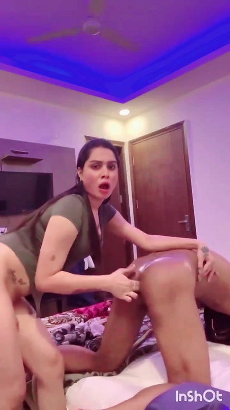 Sexy Shemale fucks BF