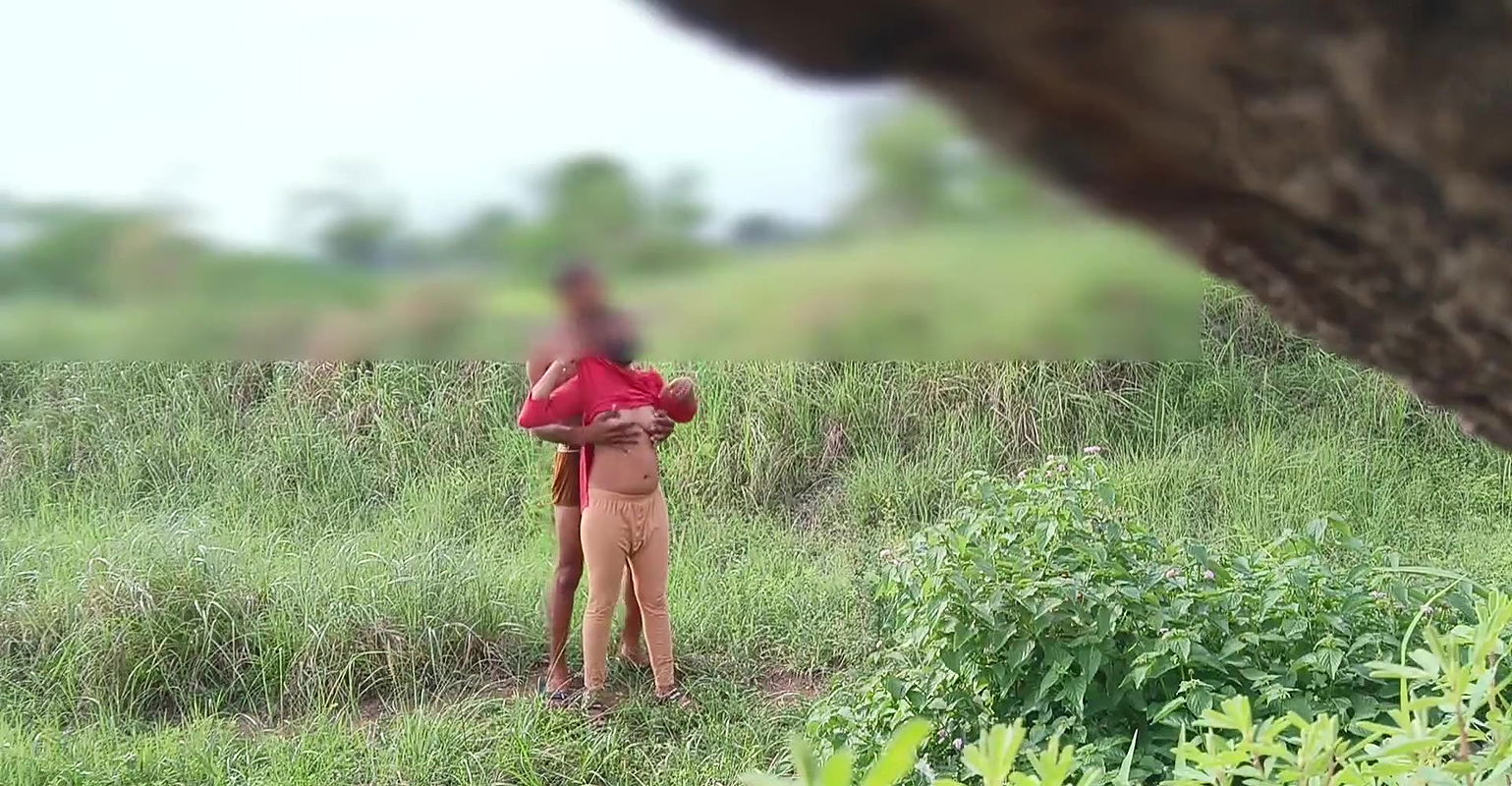 Bhabhi’s tight ass fucked hard outdoor anal orgas real Hindi audio