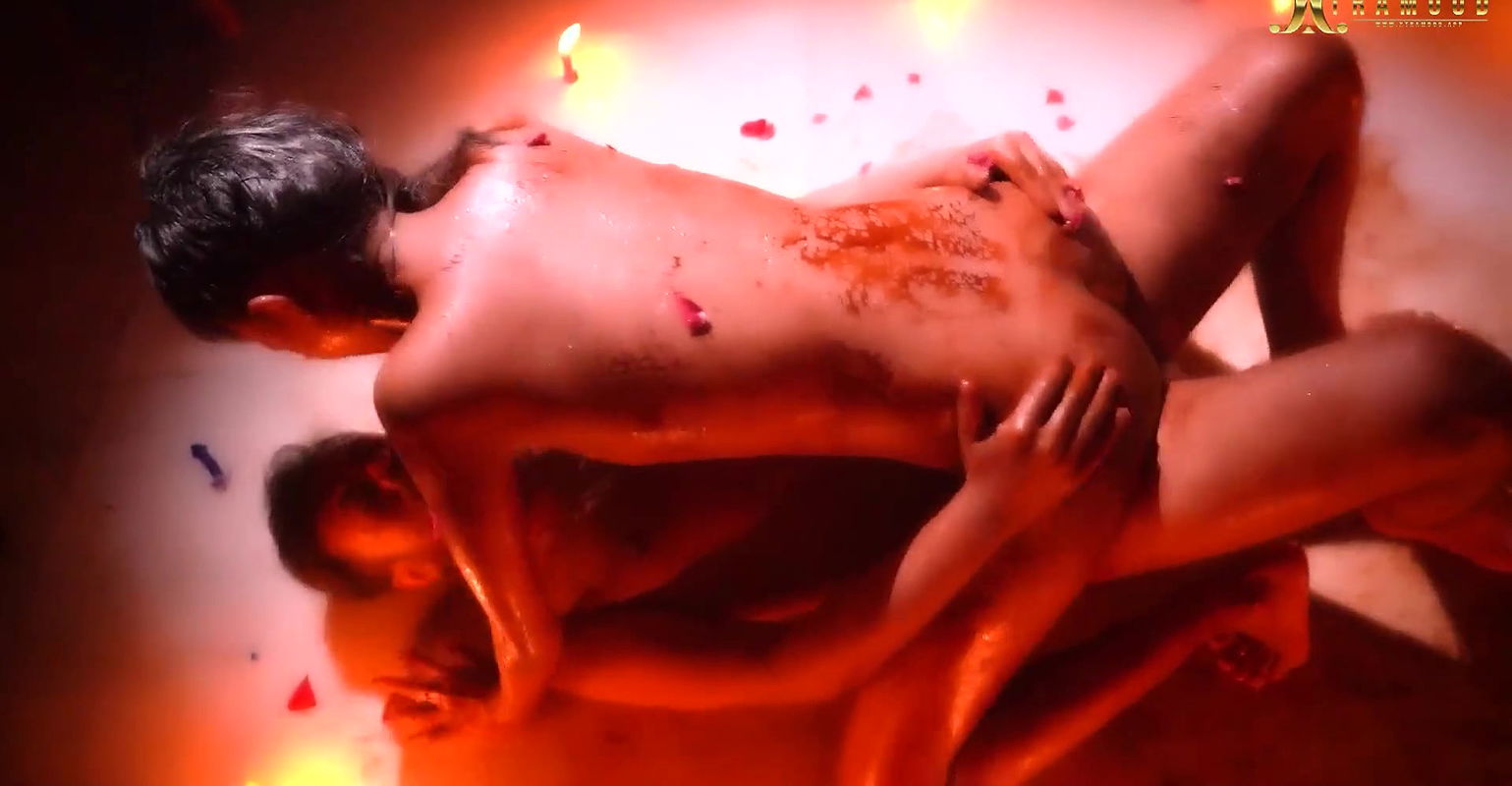 CHOCOLATE GIRL SUDIPA WANTS BIG COCK