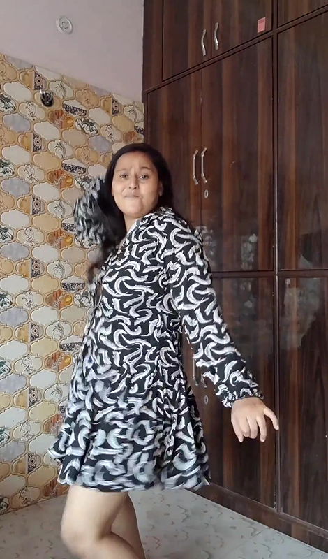 Puja bhabhi nude horny dance