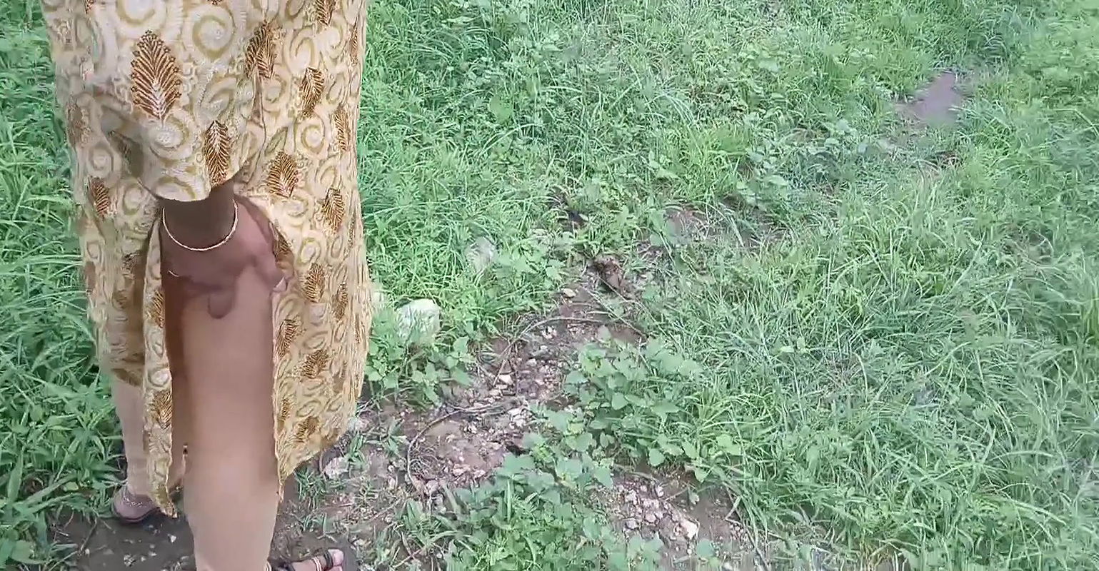 Real outdoor sex with sali hindi audio mms