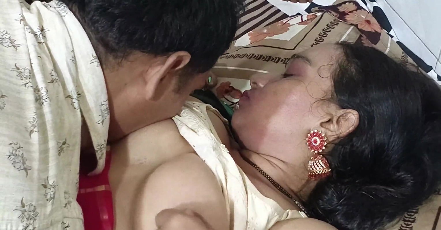 Sexy sagita wife is desperate for hardcore sex