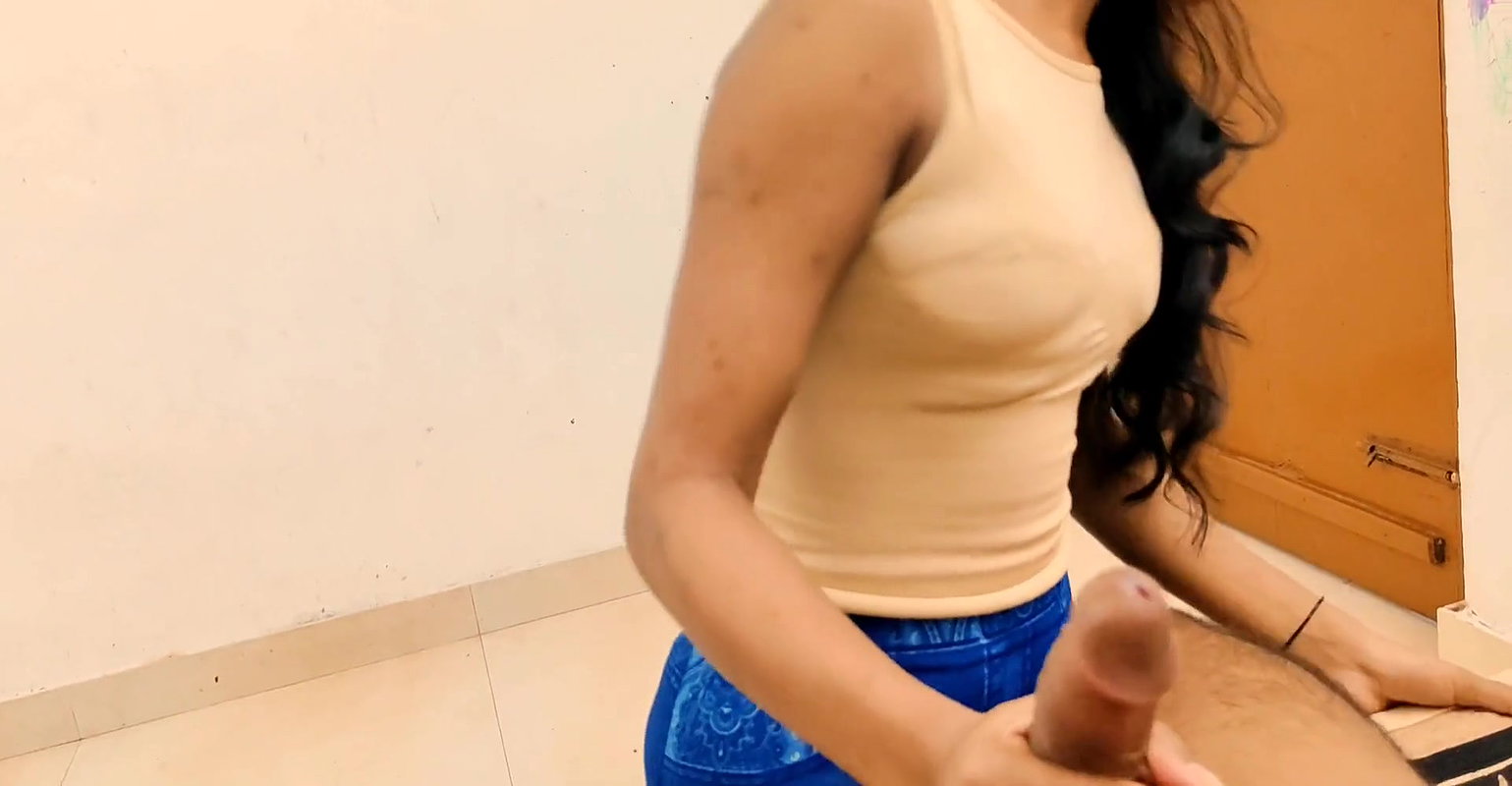 First time Sex My College Girlfriend Come to My House Fucking to my wife