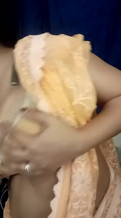 Indian Couple  Hurainhoney Show Big Boobs And Pussy With Her Boyfriend