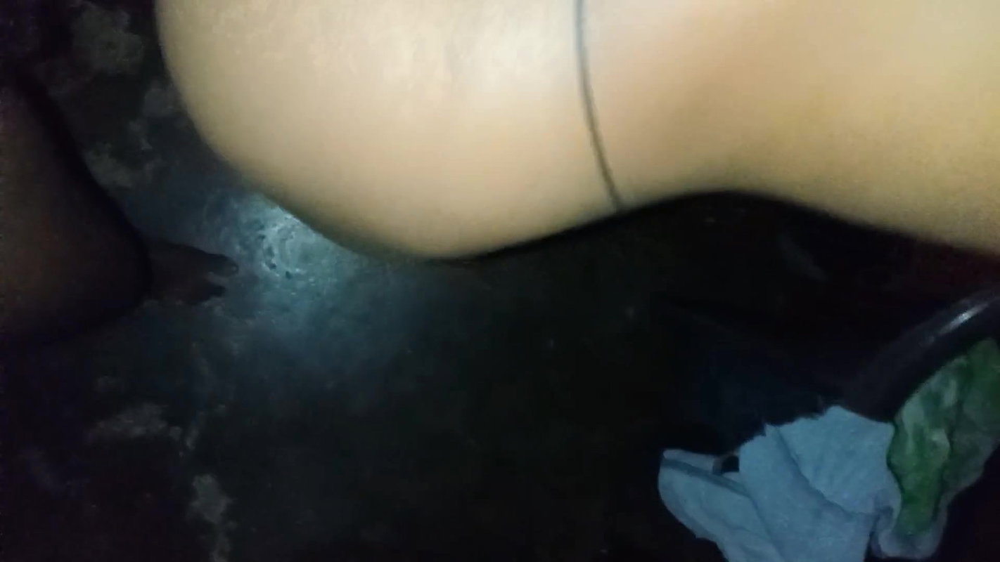 New Indian wife blowjob & Doggy style fucking her husband Indian new sex