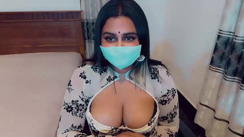 Stripchat-Public.Show-c-SonY_CaM-2024.06.23.183046