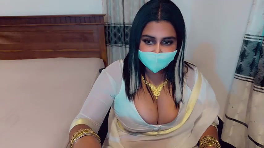 Stripchat-Public.Show-c-SonY_CaM-2024.06.24.195552