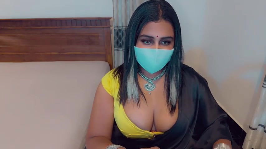 Stripchat-Public.Show-c-SonY_CaM-2024.07.07.173312