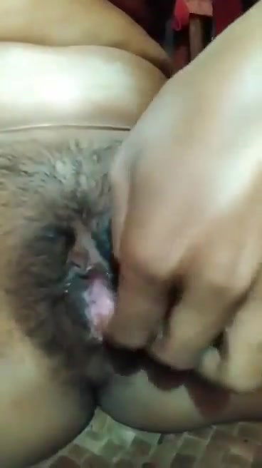 Sexy Village Girl Fingering