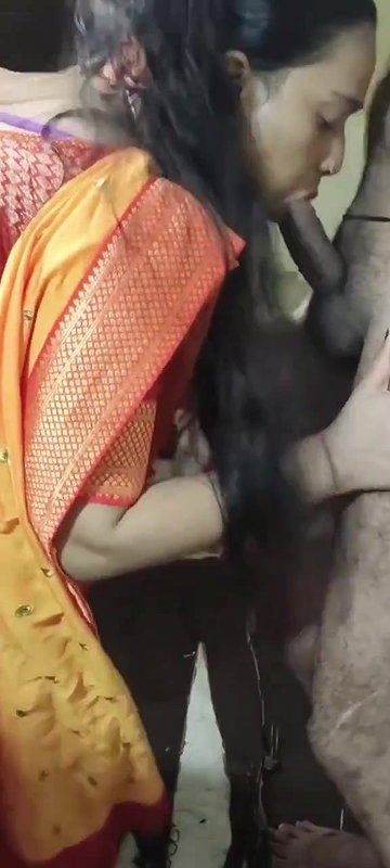 Desi Aunty BJ to Boss
