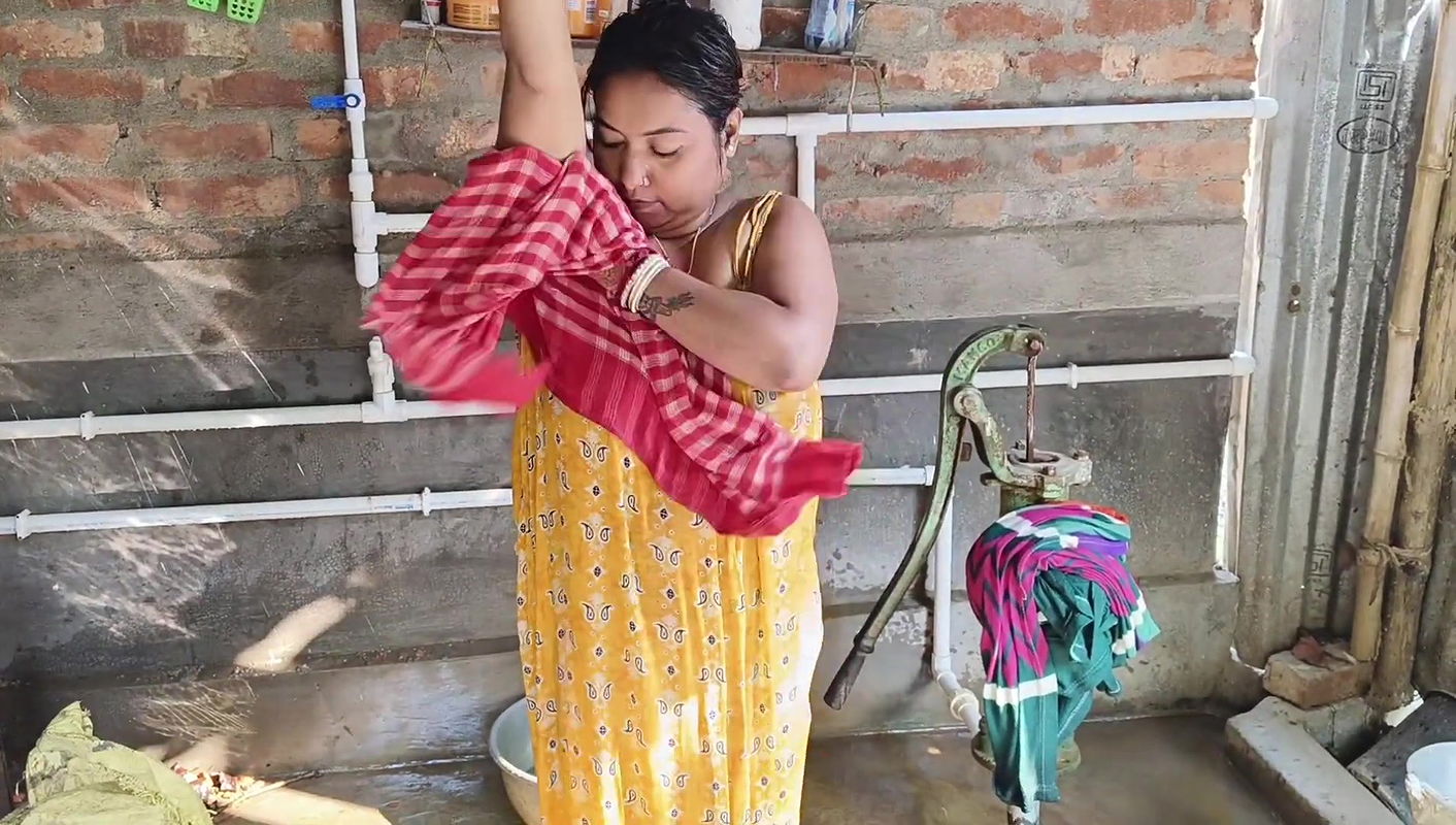 Loving with ritu (2)