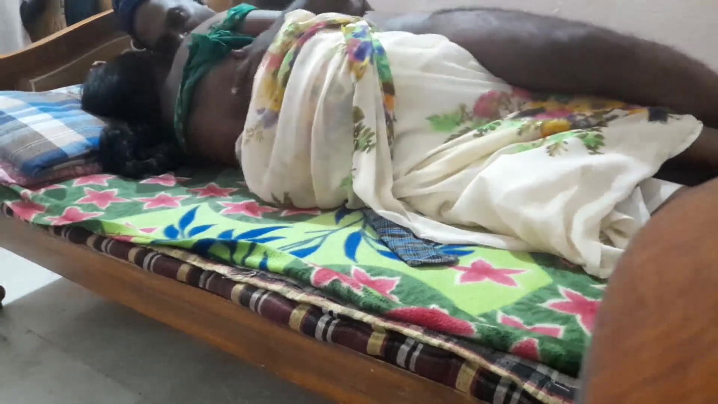 sex in saree bhabhi fucking her old husband hard