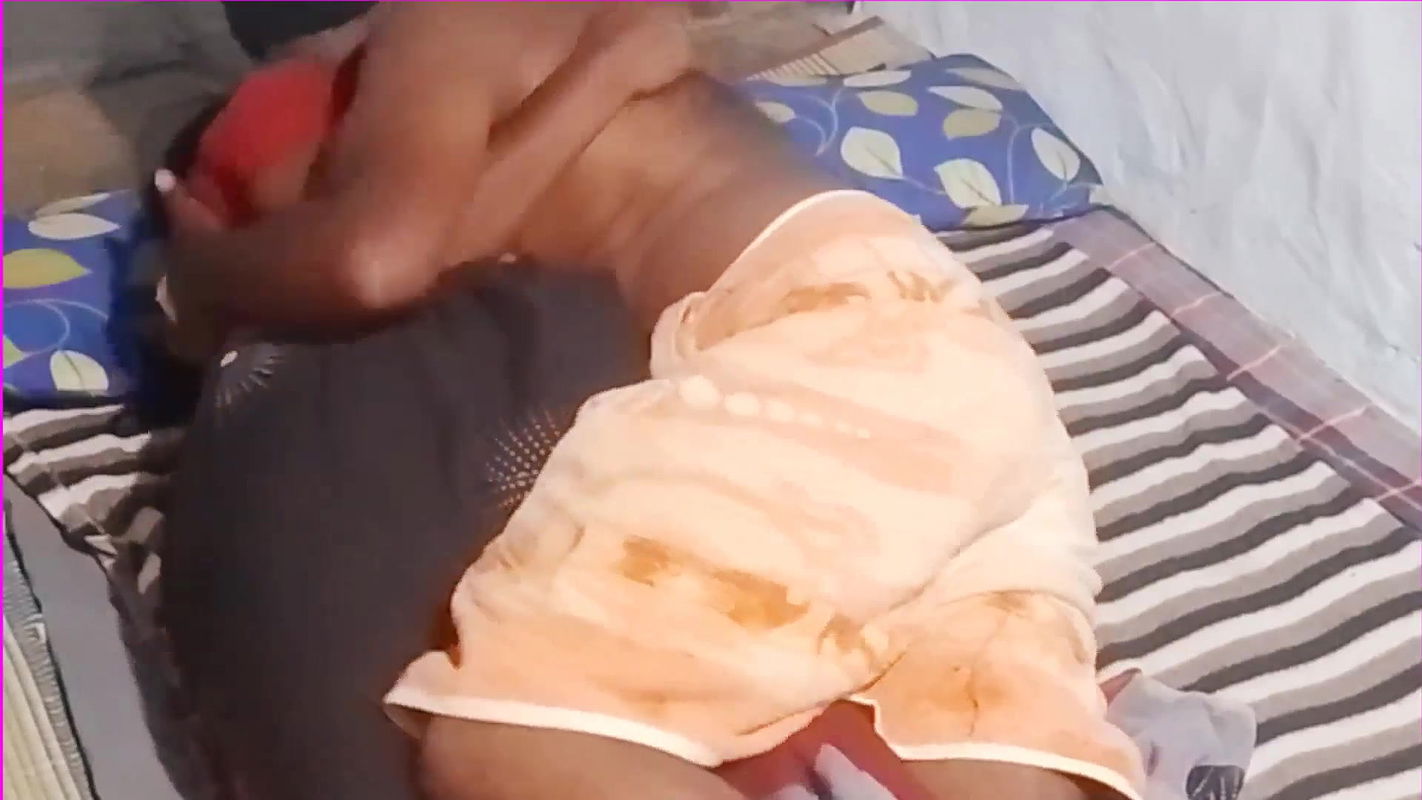 sexy young desi bhabhi saree sex