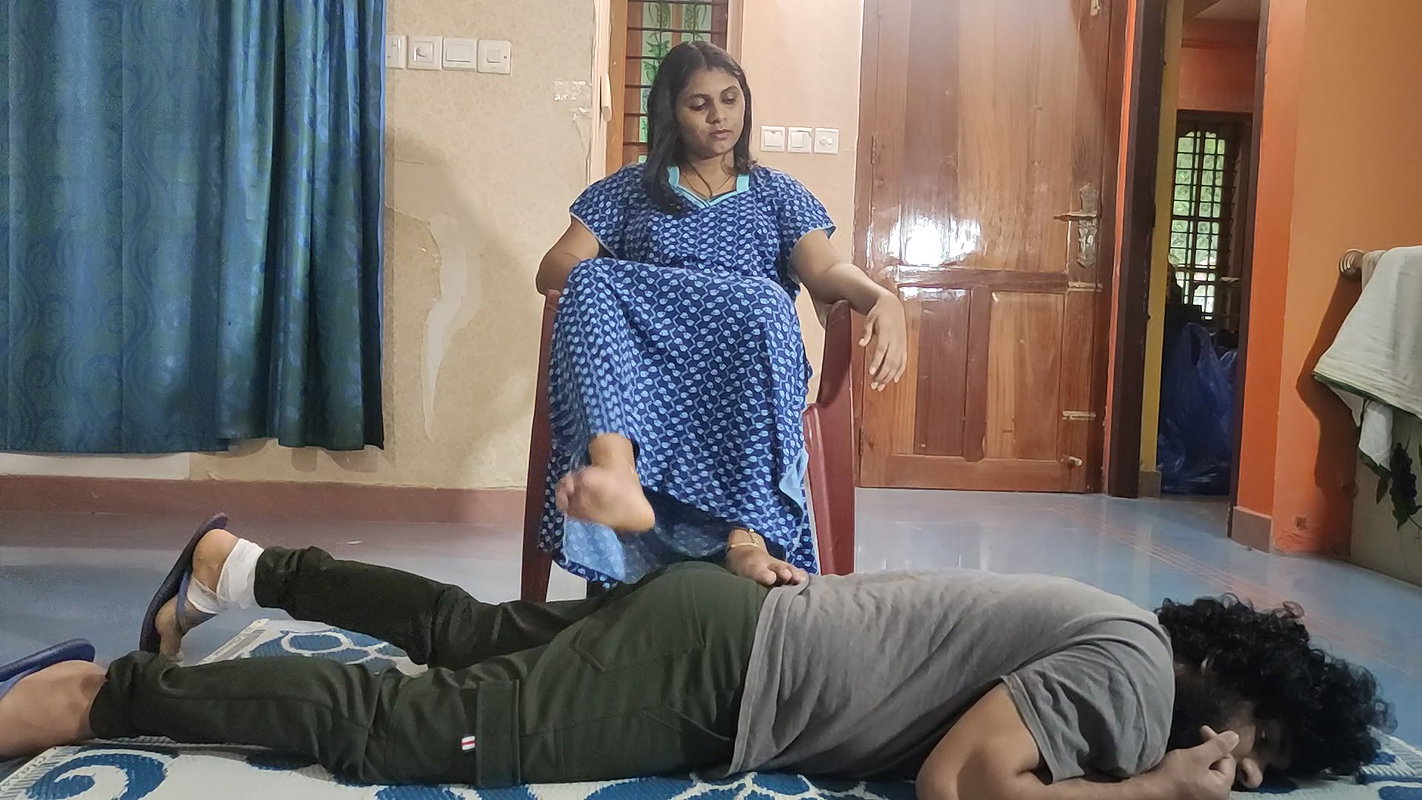 Ass Trample – Vaishnavi