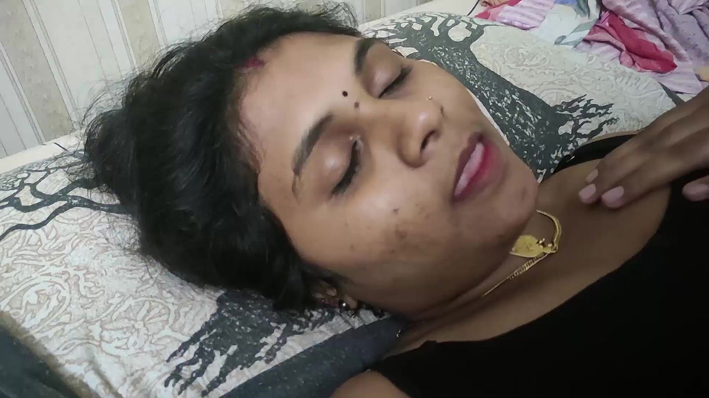 Feet Massage And Leg Massage – Vaishnavi