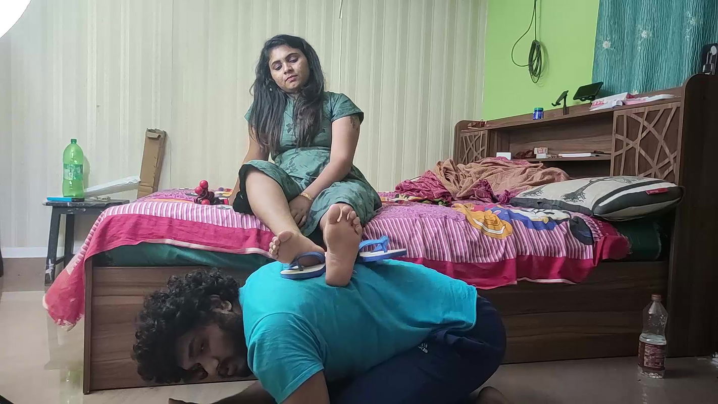 Foot Stool With Read Sound – Vaishnavi