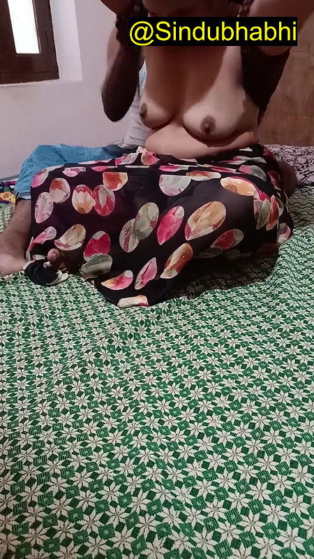 Super Hot Sexy Bhabhi Sucking Boobs and Fucking