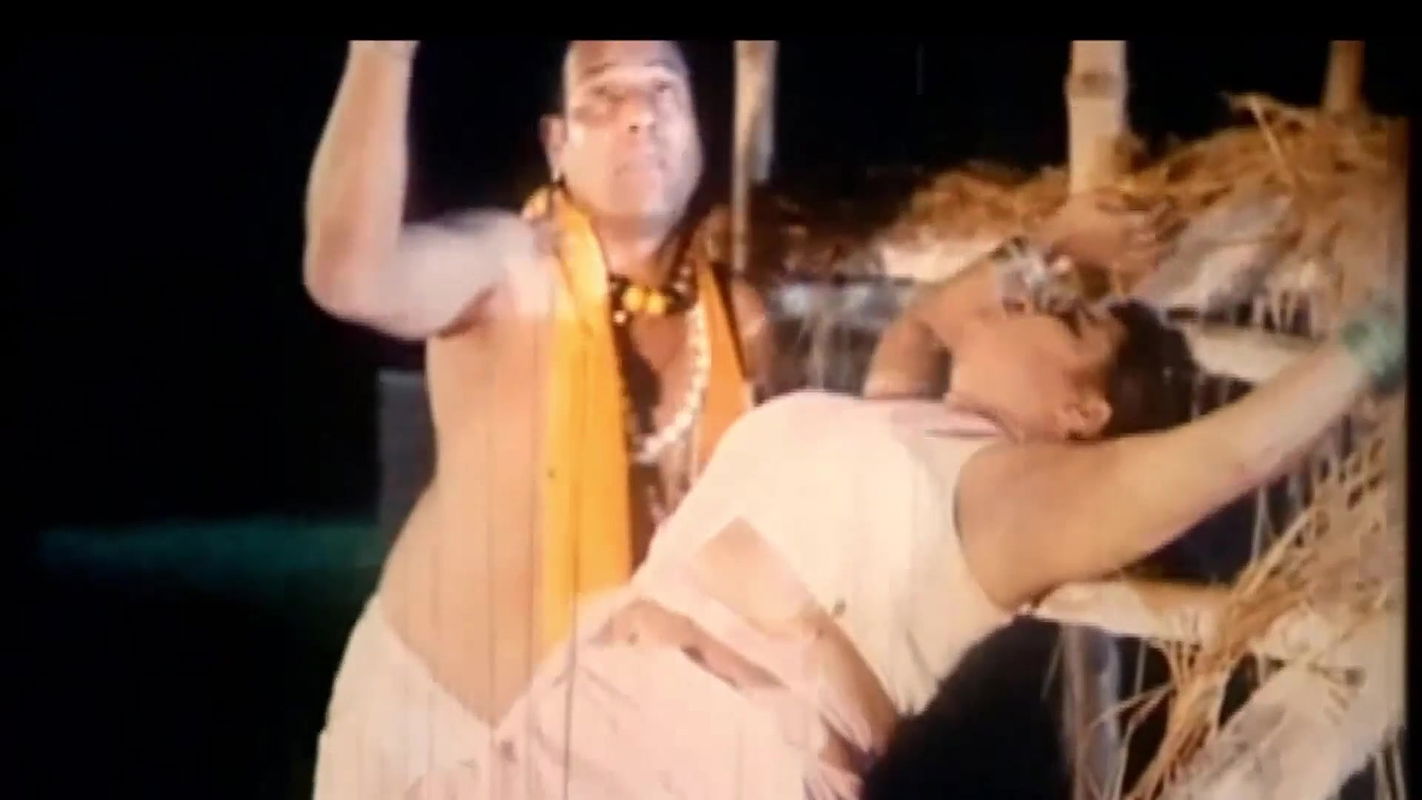 bengali movie old b-grade song -17