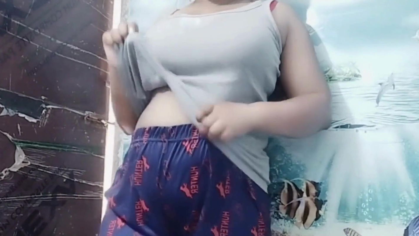 Sofia Ansari’s Viral Bathroom Video