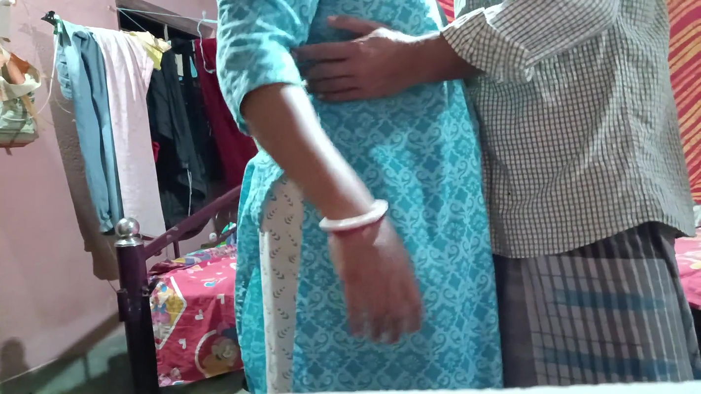 Daily Money Collector Female Agent Having Sex with Senior