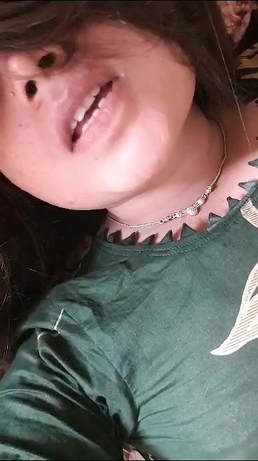 Hot and horny chubby babe