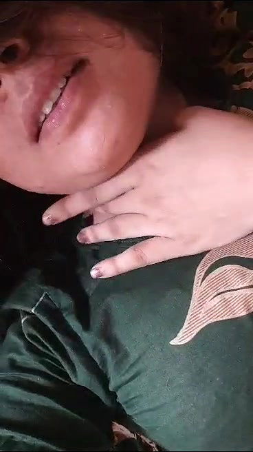 Hot and horny chubby babe