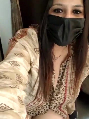 Reena darling Big Pussy Play