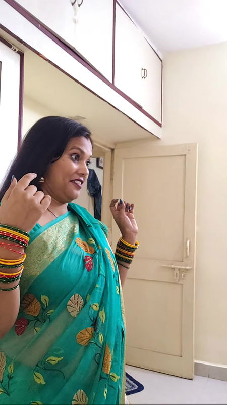 Garima long hair (1)