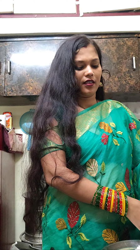 Garima long hair (1)