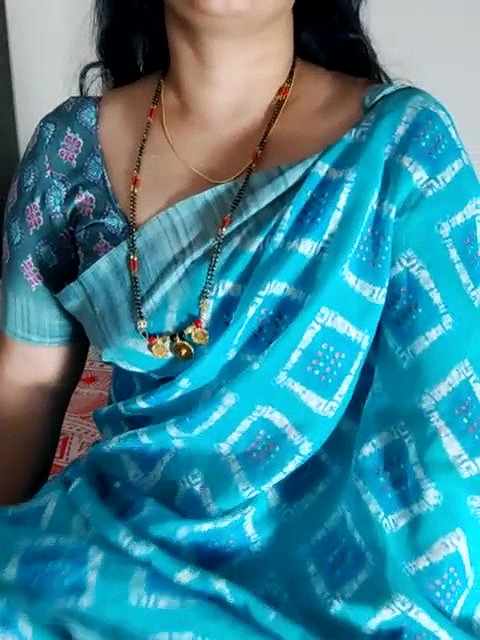 Telugu Aunty Sexy Teacher Showing Her Big Boobs
