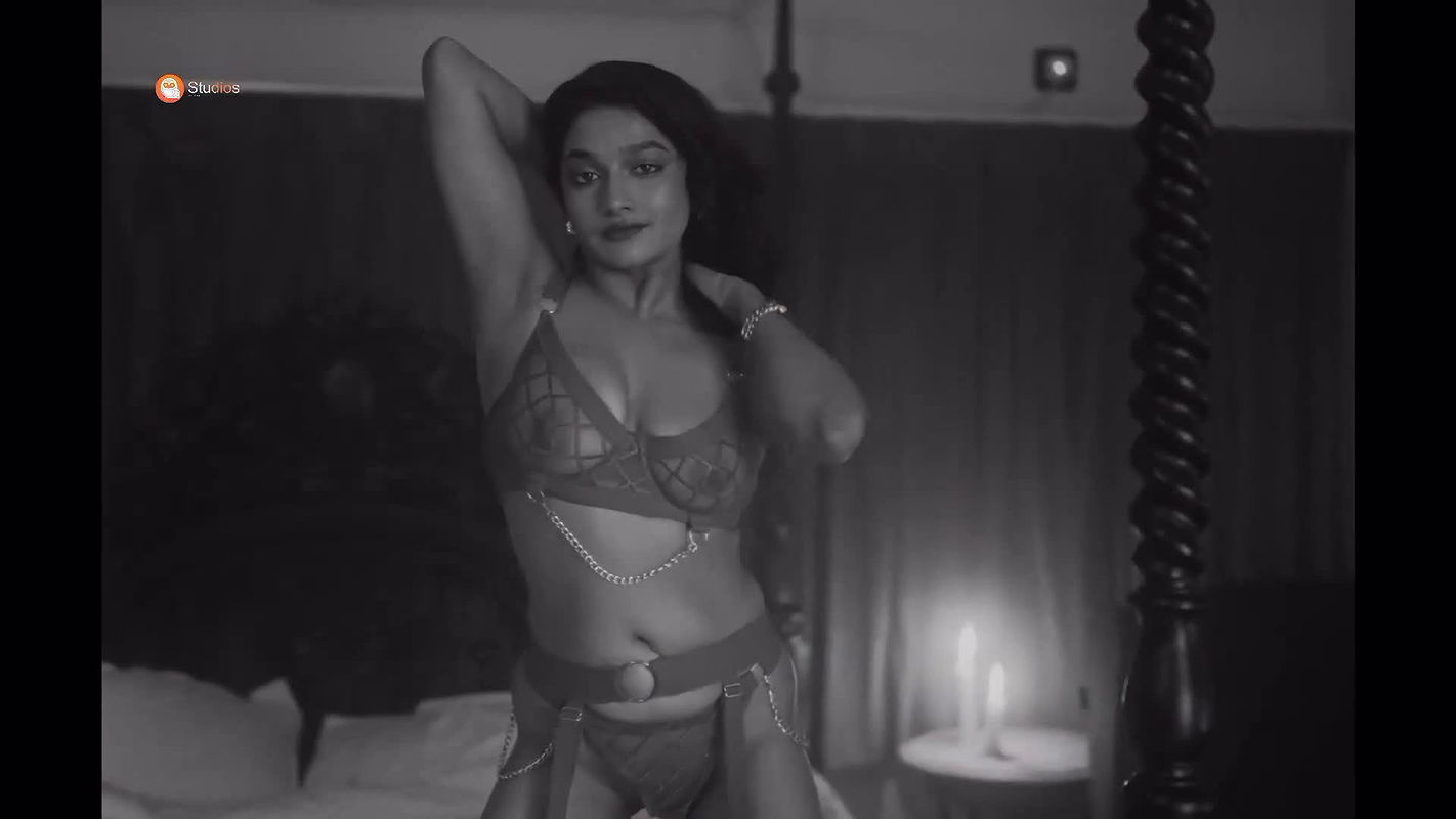 Lavanya Manickam Showing Nipples through Transparent Bikini