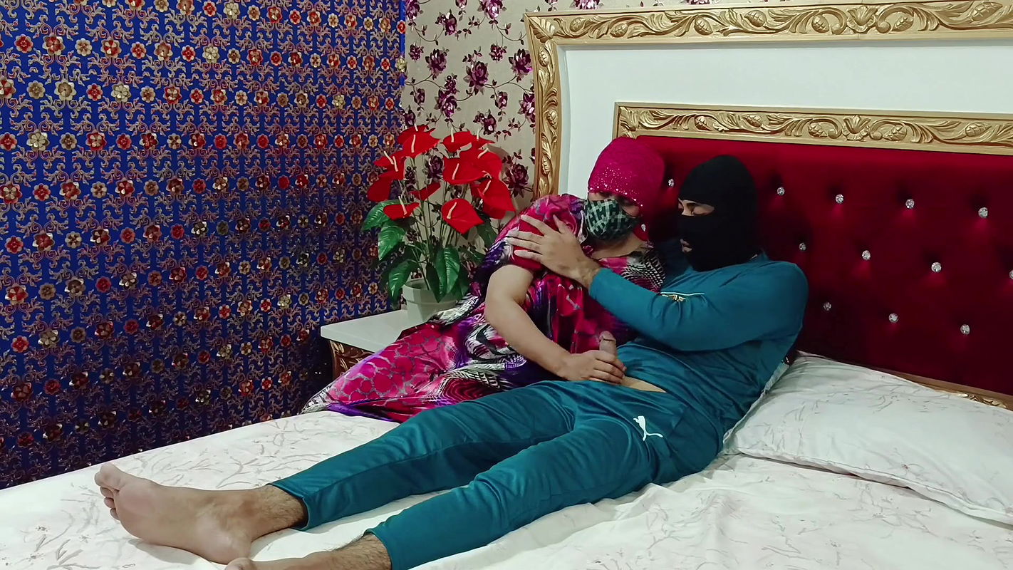 Big Ass Indian Bhabhi Hard Fucked by Her Devar