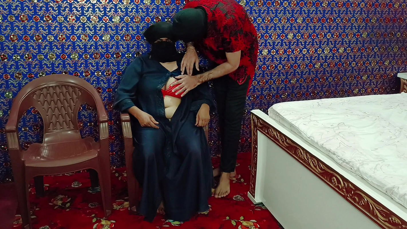 Big Round Boobs MILF Caught My Dick and She Wants Sex with Me in Waiting Room