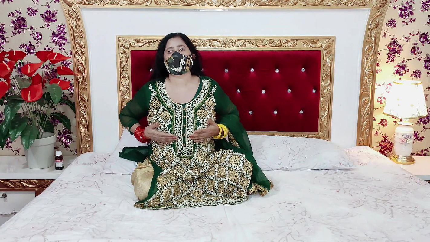 Most Beautiful Hindi Mature Bride Women Sex with Dildo in Wedding Dress