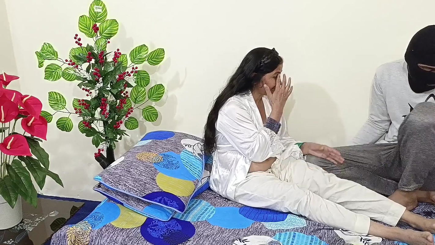 Most Beautiful Indian Malkin Sex with Her Nauker