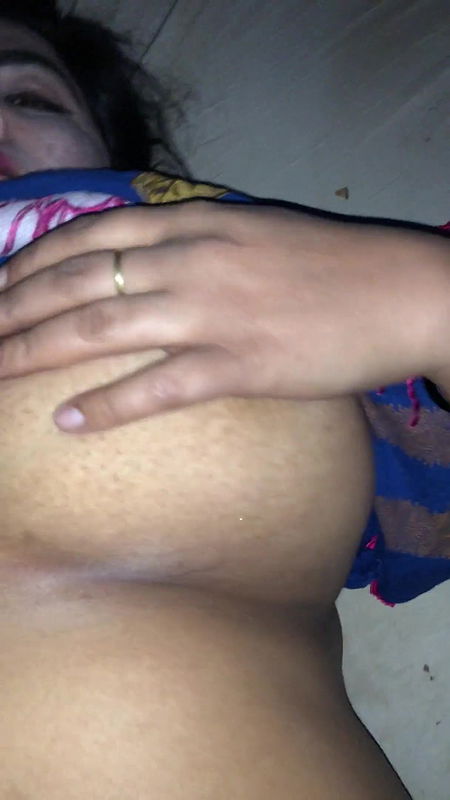 Desi chubby aunty fucking MMS