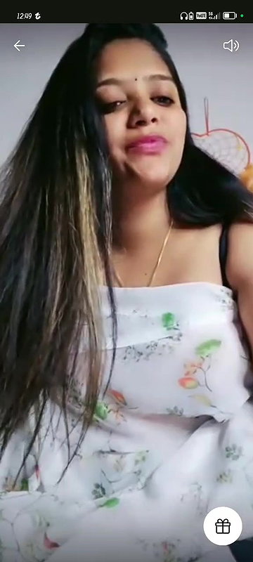 Big boobs girl live show