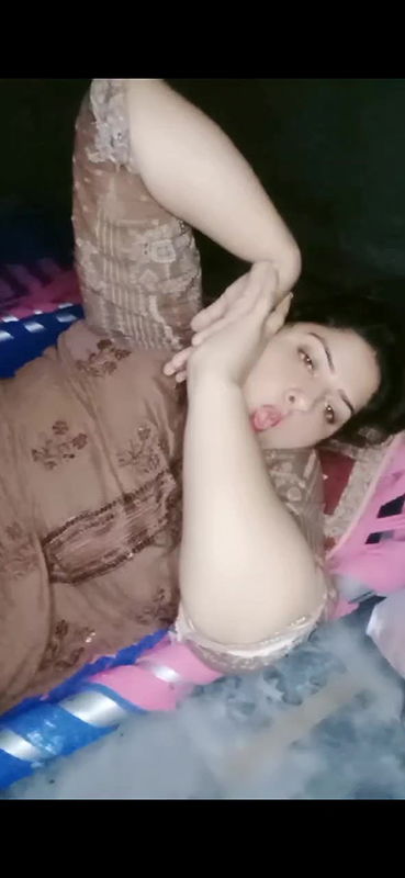 pk cute girl open her dress