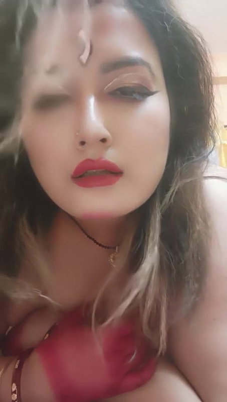 Hot fatty model chamet