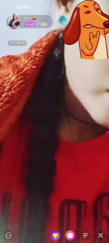 Chamet cute girl open