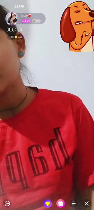 Chamet cute girl open