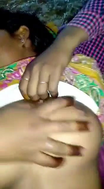 Mallu GF Nude Captured By Boyfriend