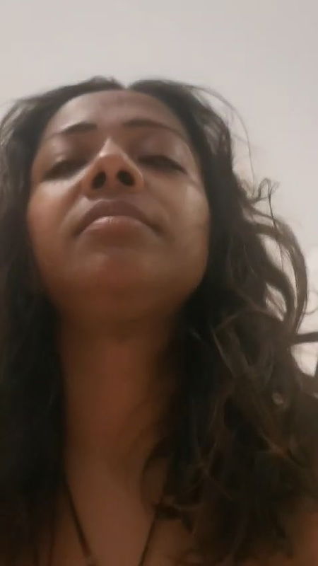 Sexy Ladies Fucking In Hotel MMS