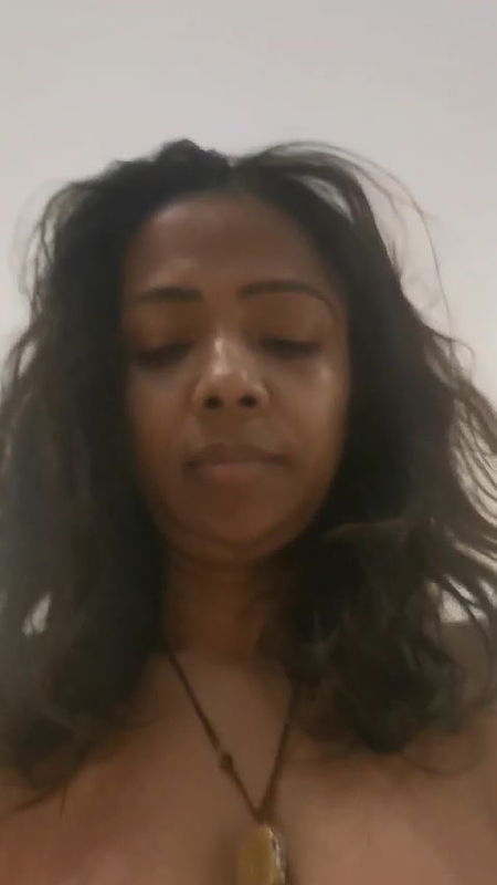 Sexy Ladies Fucking In Hotel MMS