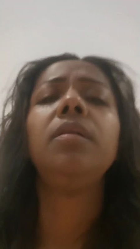 Sexy Ladies Fucking In Hotel MMS